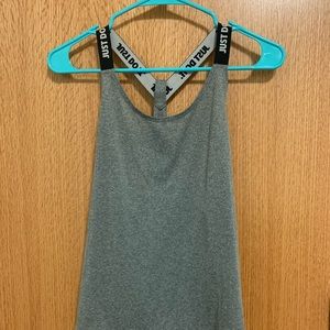 Nike tank